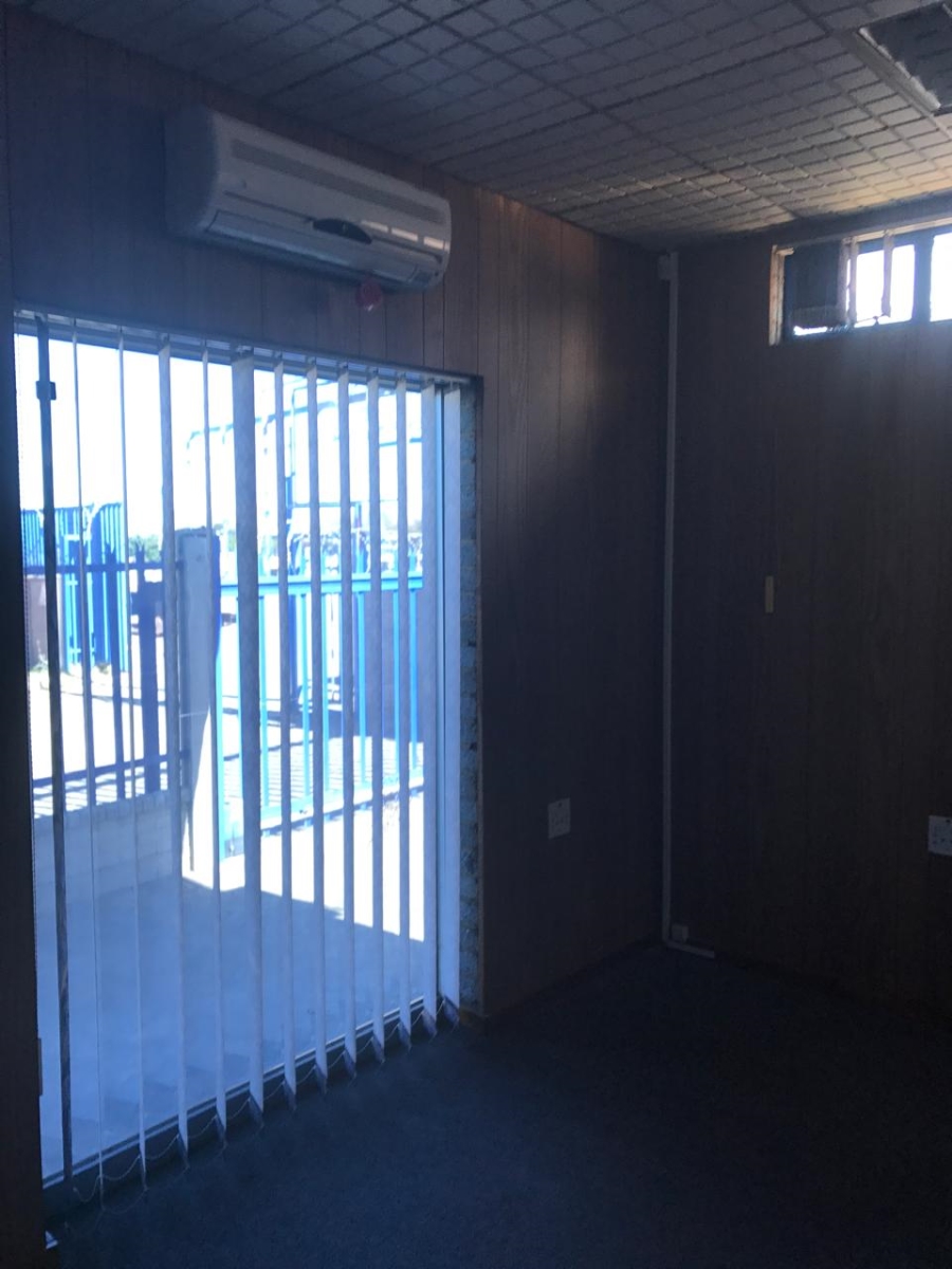 Commercial Property for Sale in Uitvlught Free State